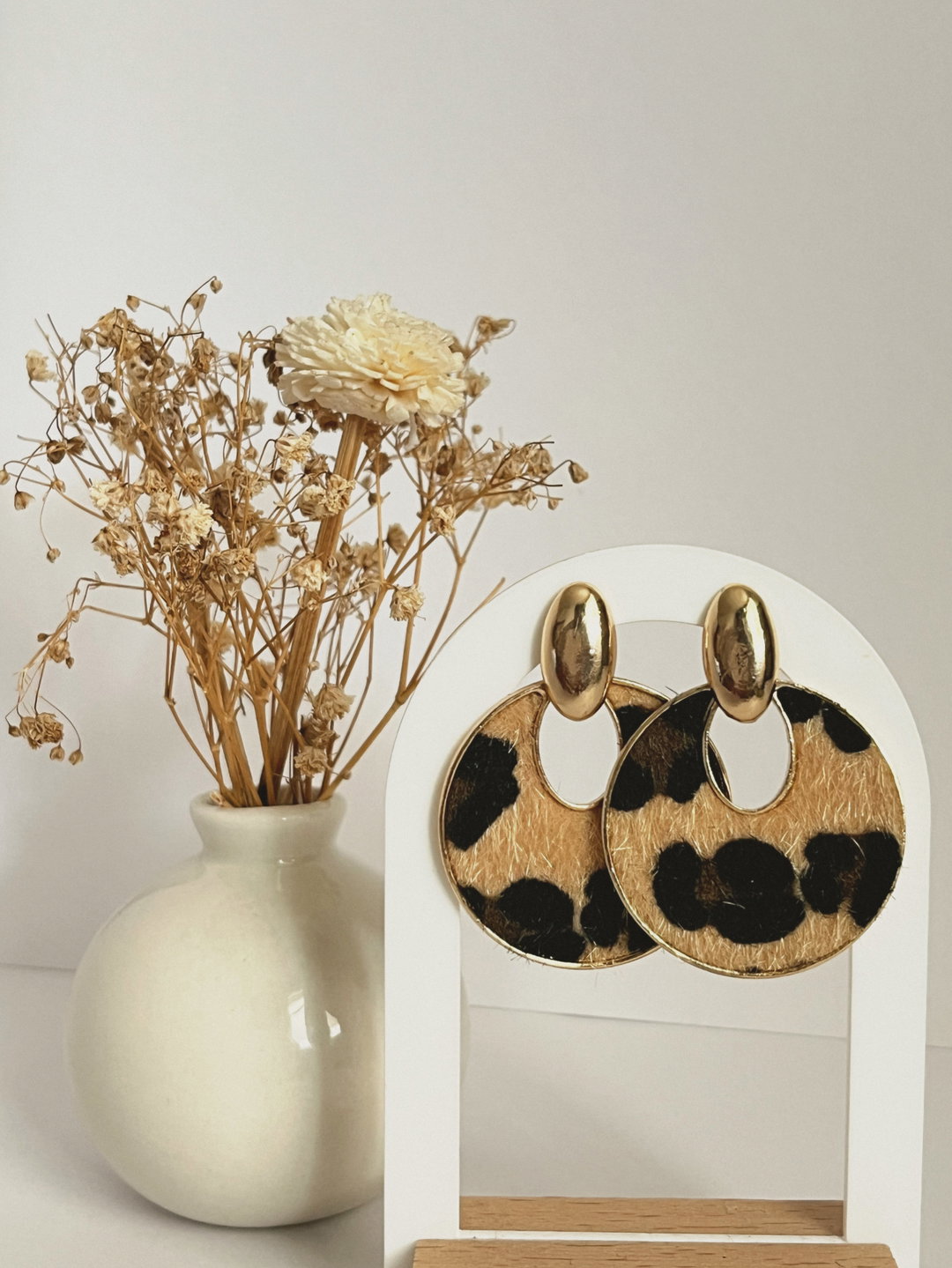 Leona Studs š