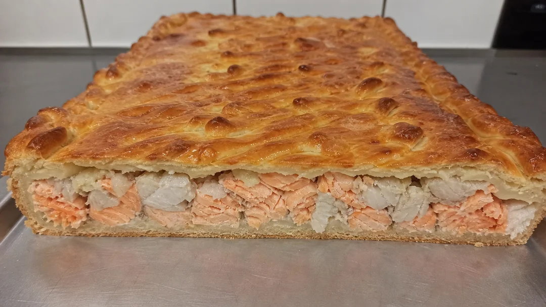 Fish cake / Рыбный пирог