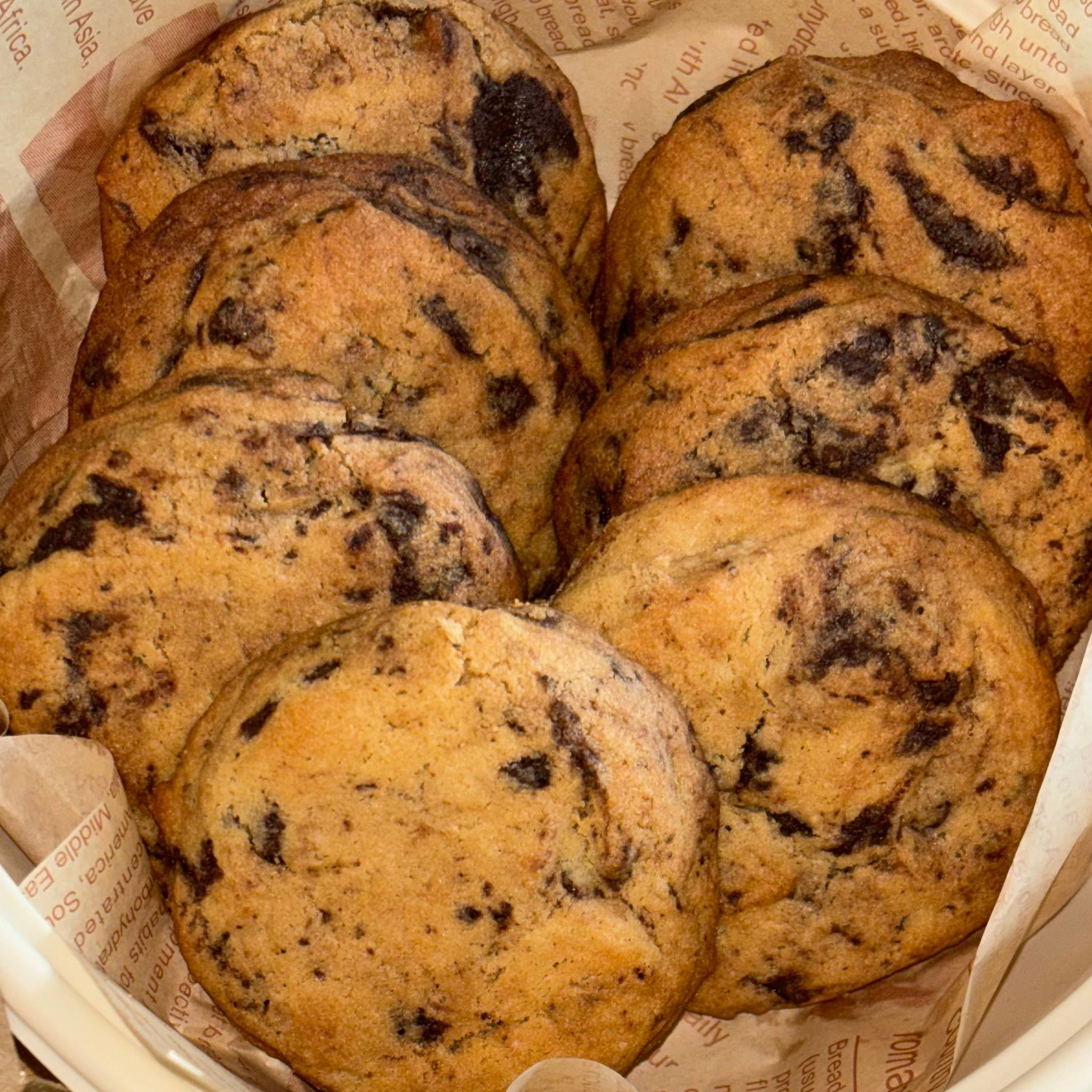 dark choc black sesame cookie_0