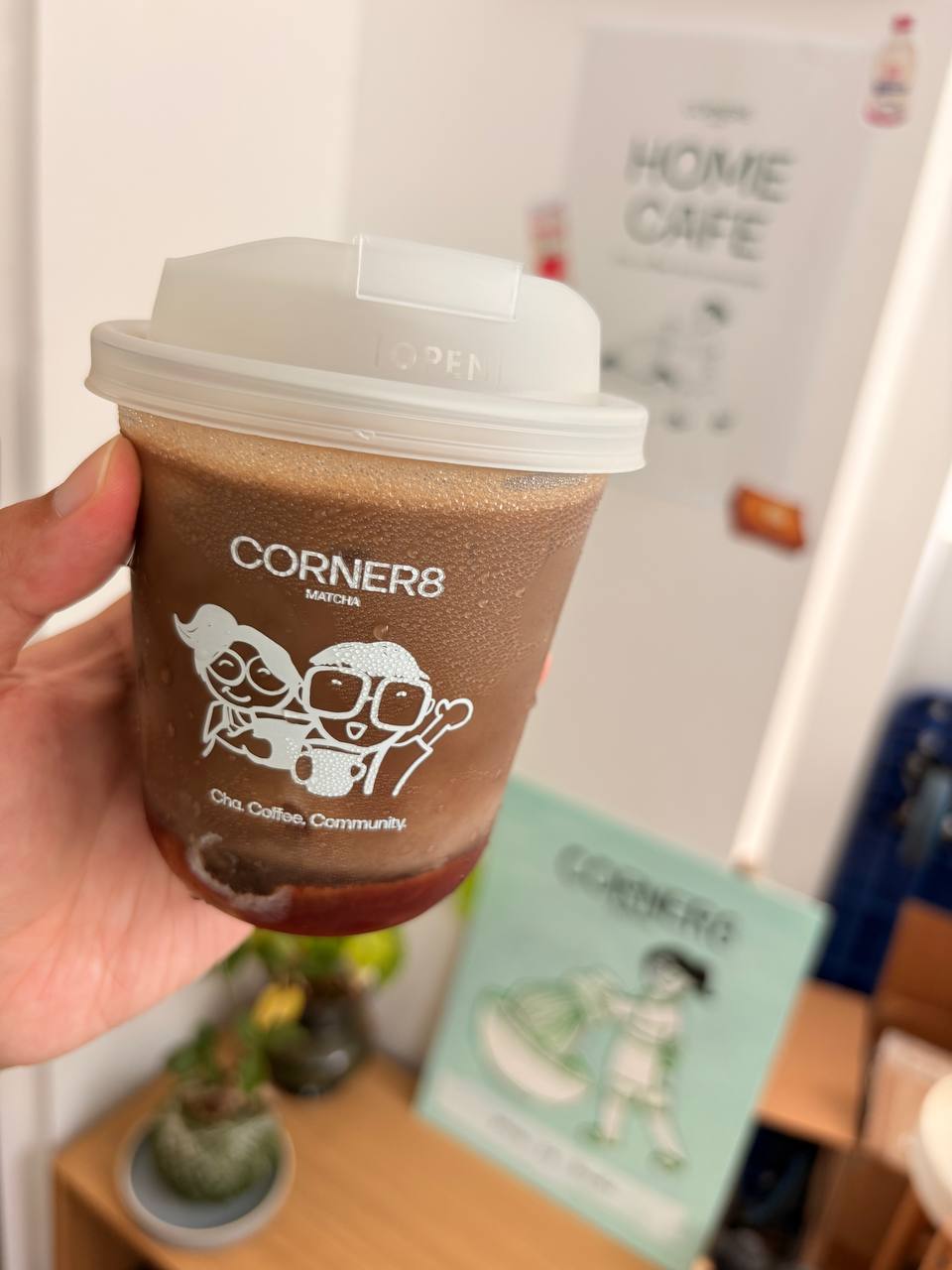 Strawberry Hojicha (Iced)