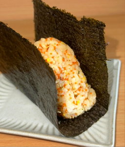 Tobiko Onigiri