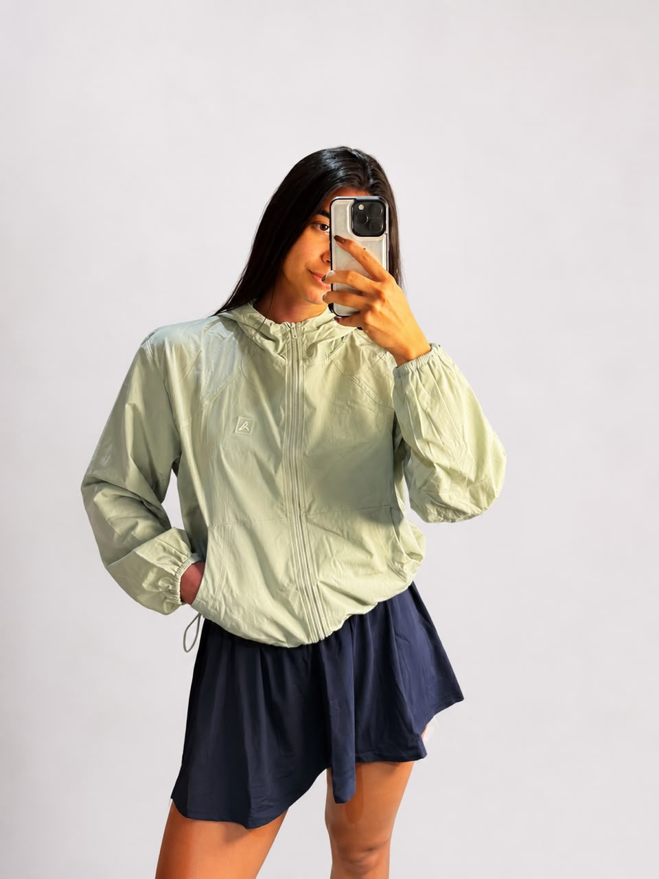 Chaqueta verde claro cortavientos_0