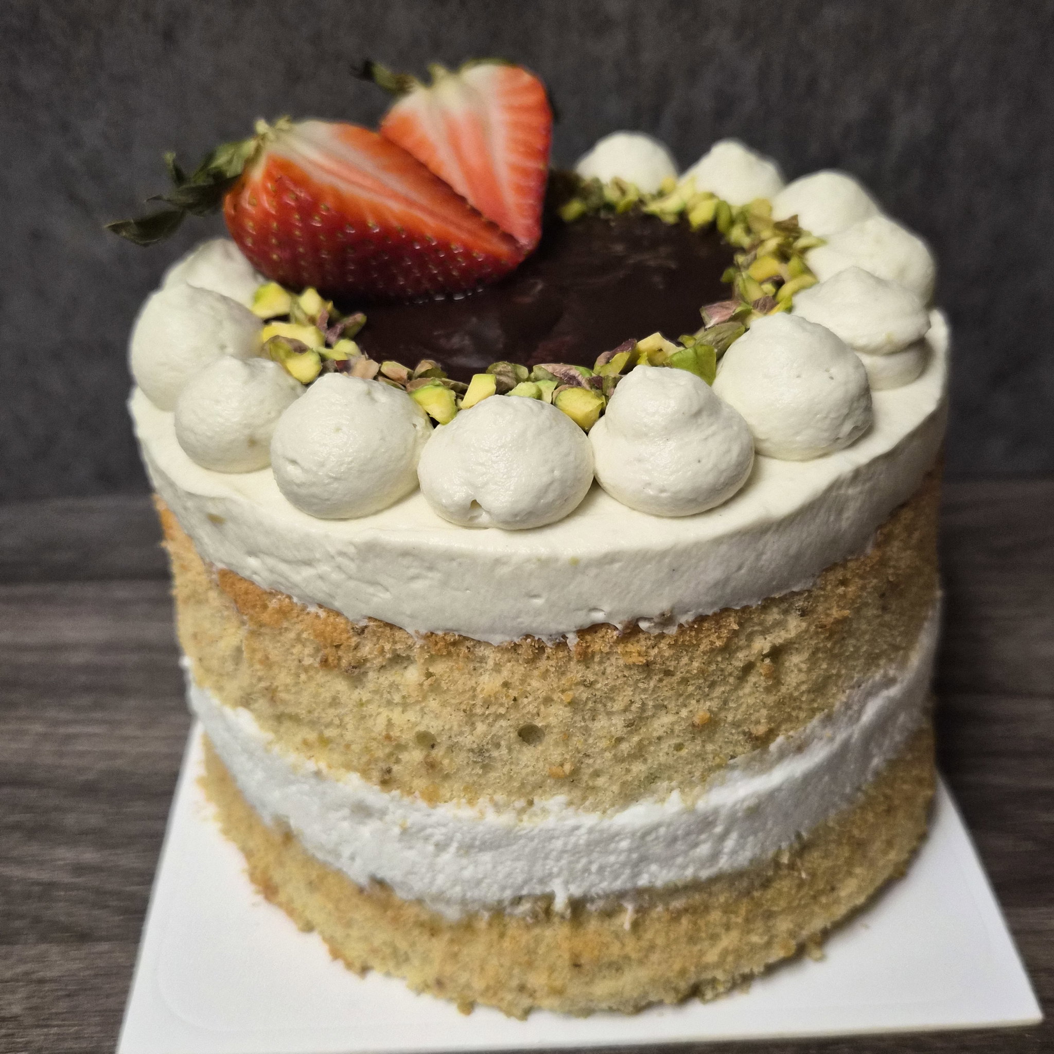 Decorated Chiffon Cake_0