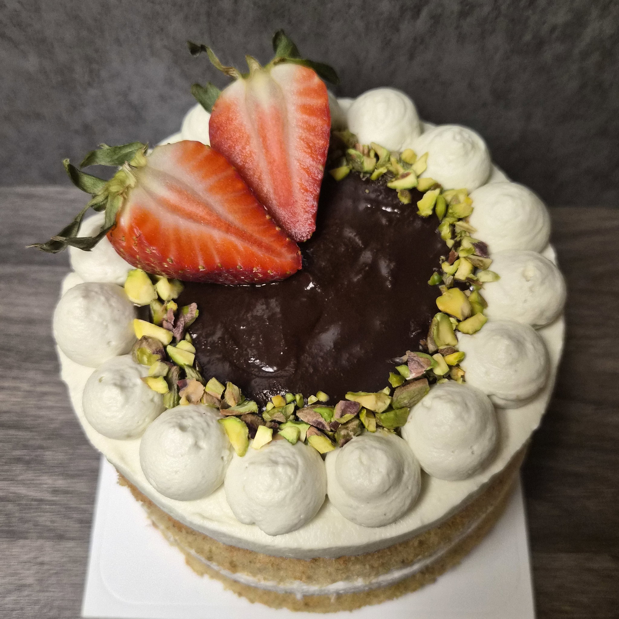 Decorated Chiffon Cake_1