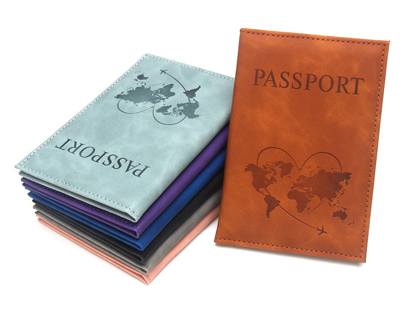 PROTÈGE PASSEPORT LOVE TROTEUR_0