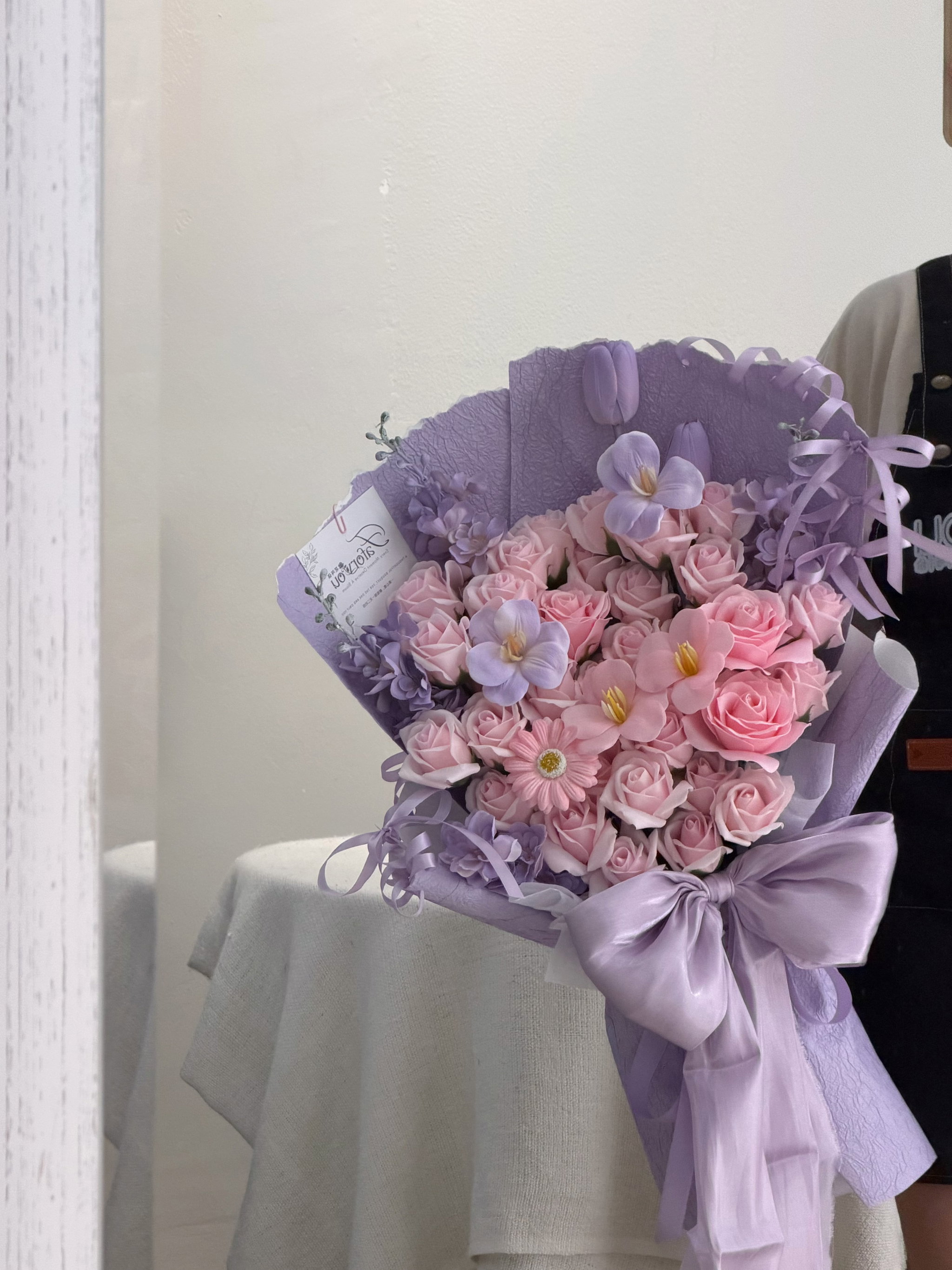 Sweet Lilac Kiss Soap Flower Bouquet _0