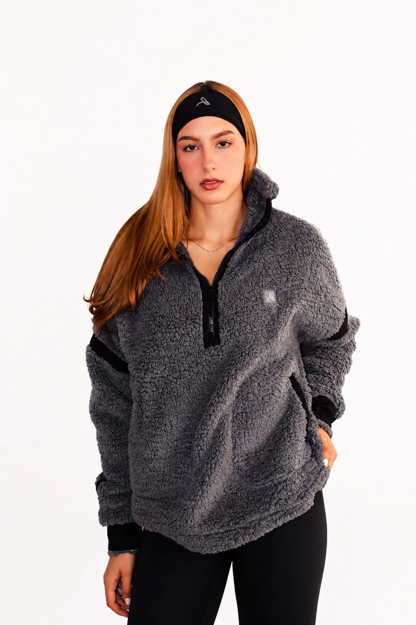 Chaqueta súper fluffy gris