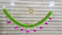 Sharu Space Single Color U String with Flowers