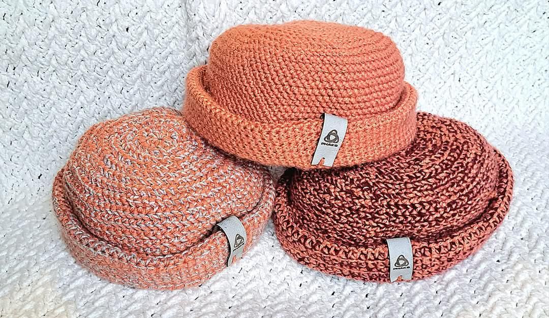 Peach crochet beanie by Phaks    (Maseru clothing)