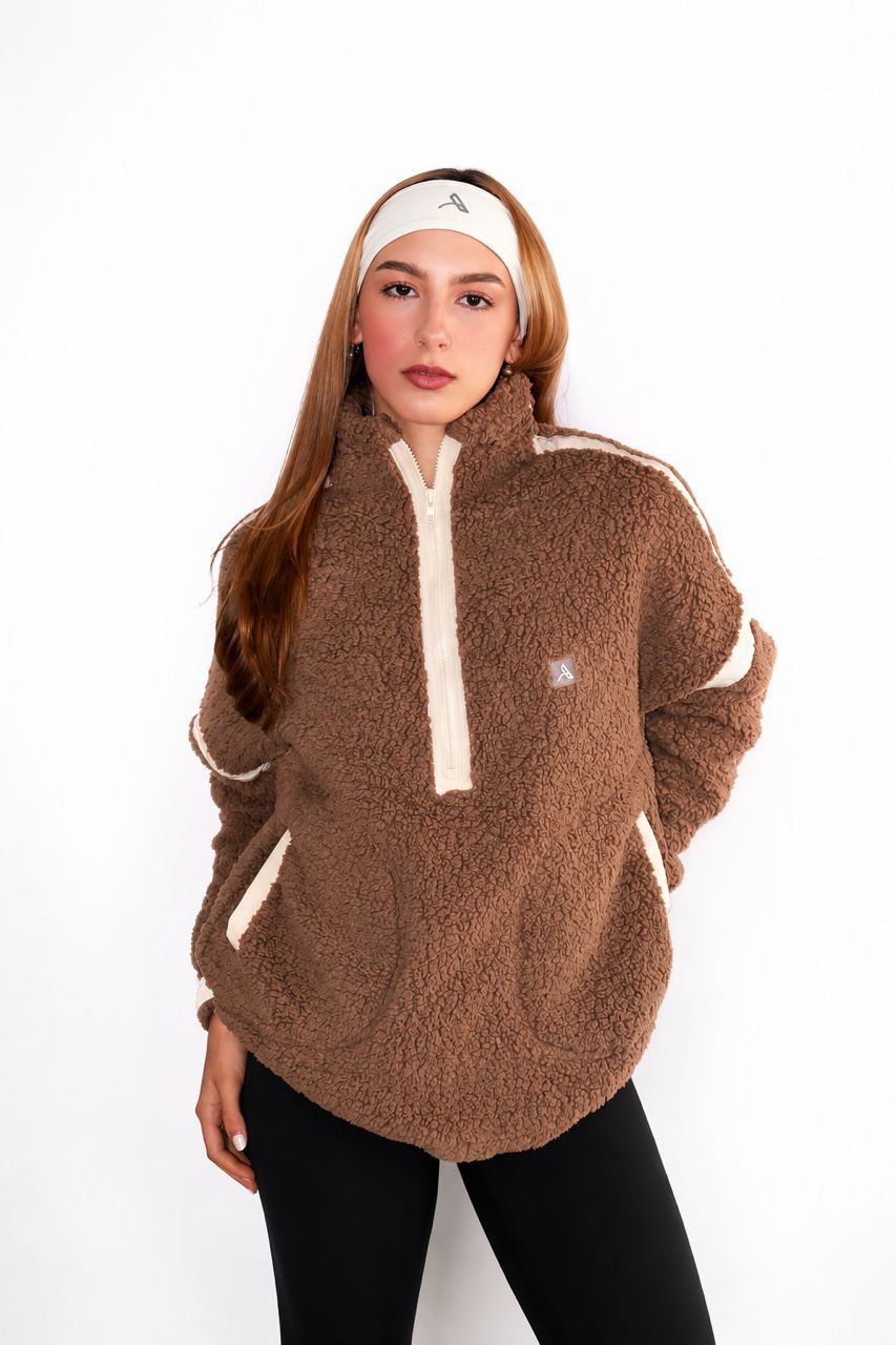 Chaqueta súper fluffy marrón