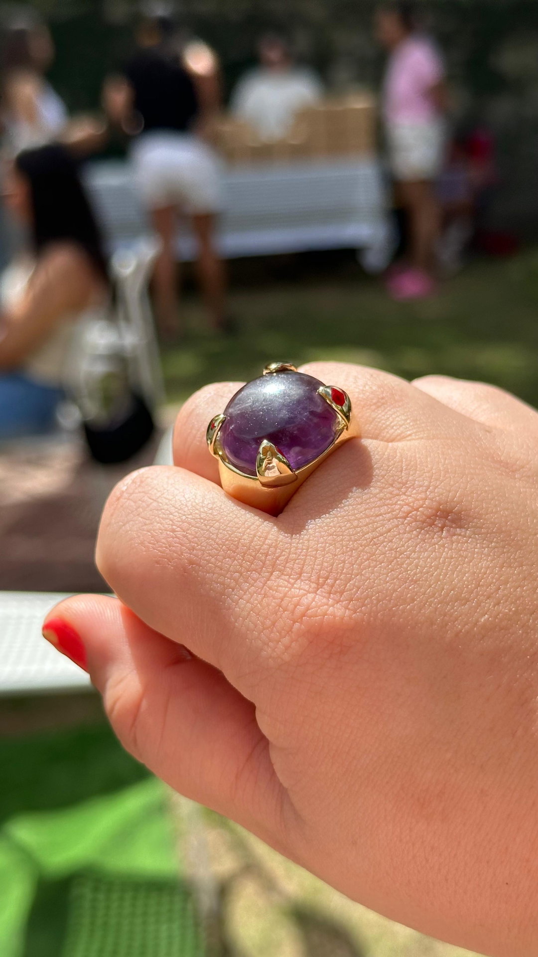 Gabriela’s ring 💜💙