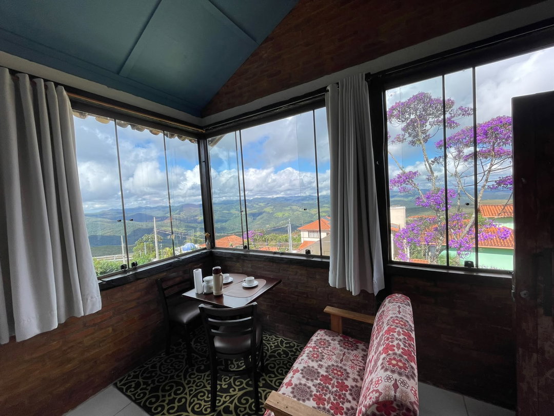🏡  CHALÉ VISTA PANORÂMICA