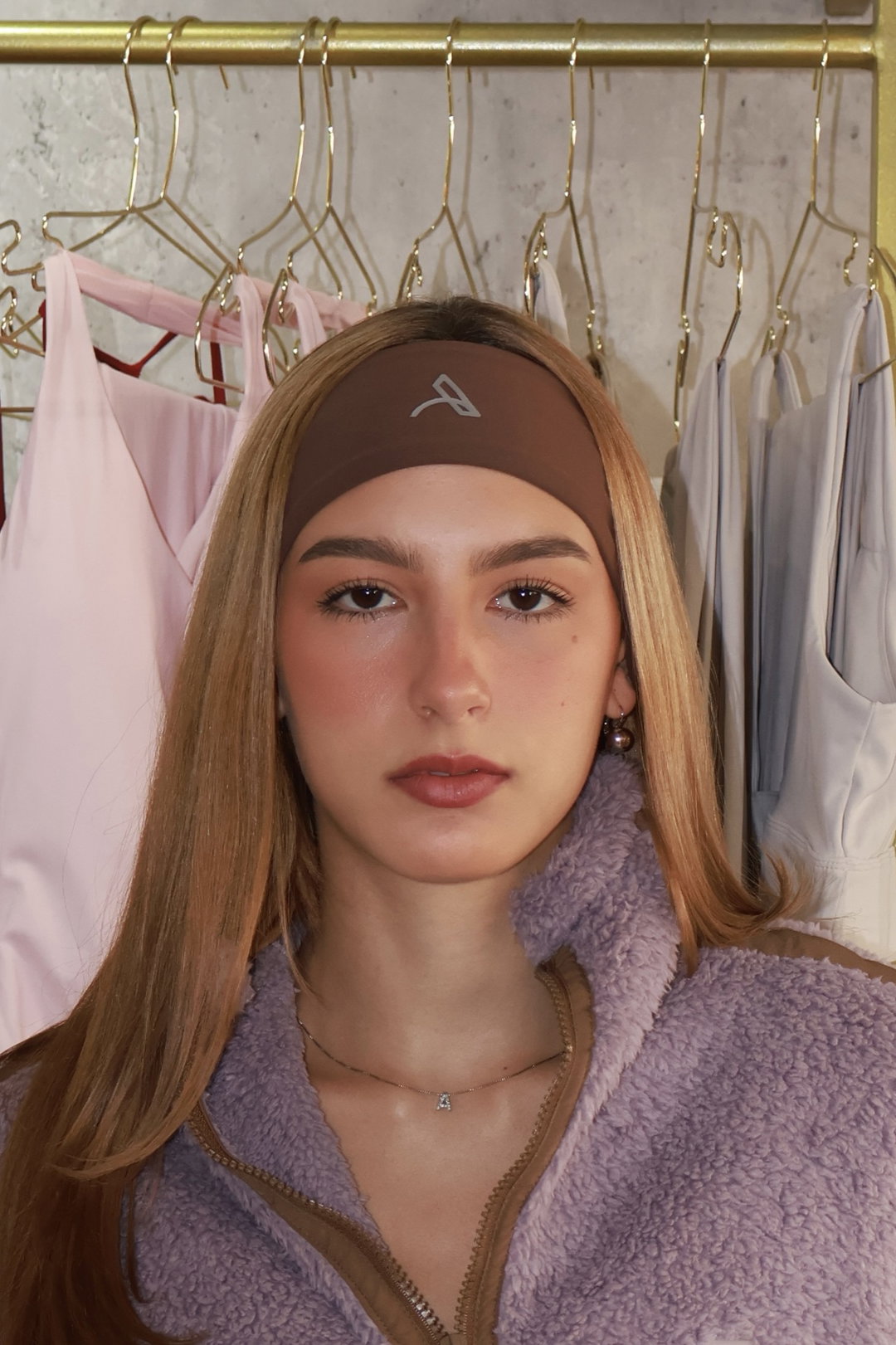 Headband marrón