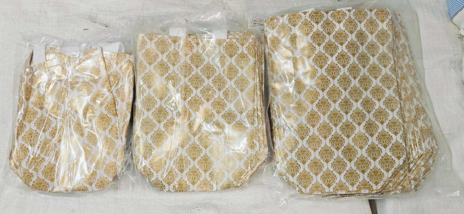 Sharu Space White Gold Design Gift Bag_0