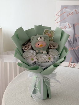 ( pre-order)  Customize Lulu Pig Bouquet 