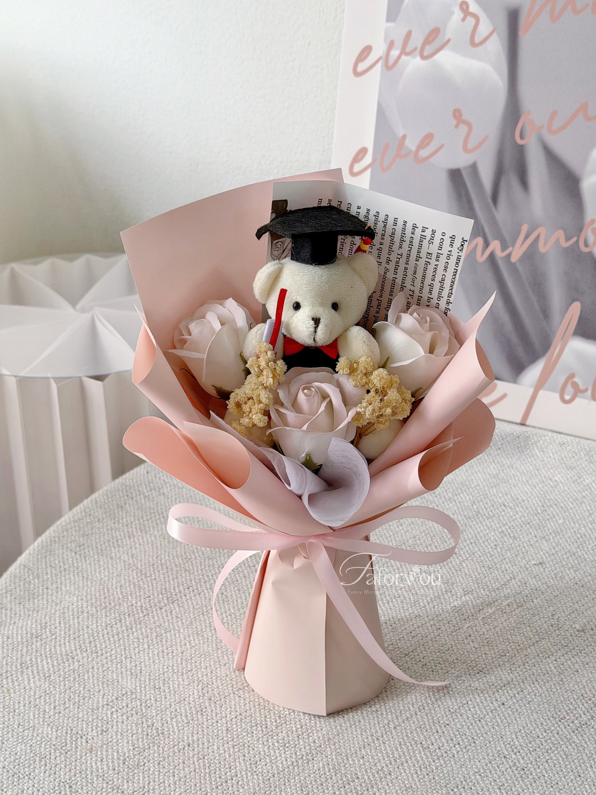 (GB020) Graduation Bear 3 Stalk Soap Rose Bouquet _0