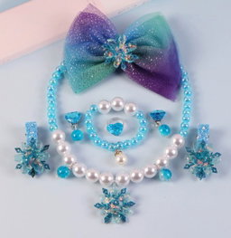 Cute Necklace Set