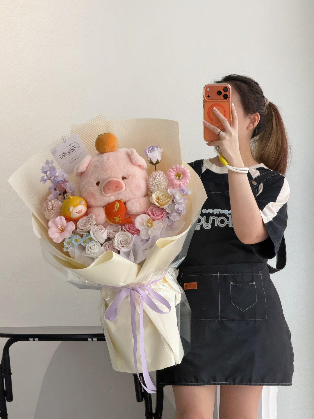 ( pre-order) Customized Pig Soap Flower Bouquet