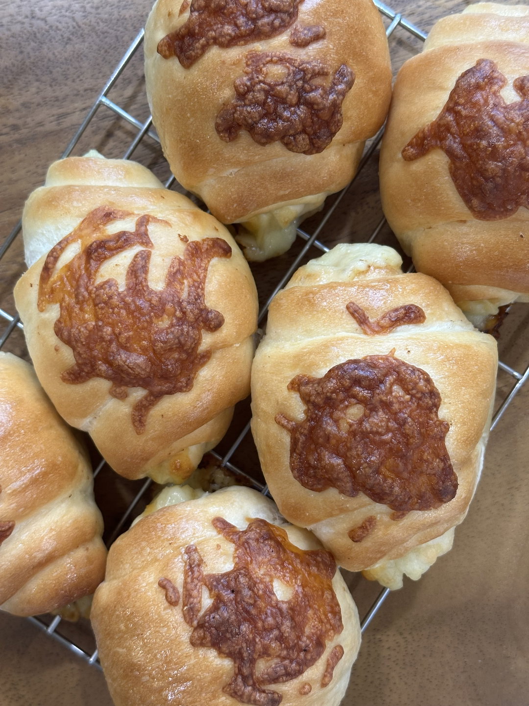 Honey Ham & Mozza cheese Salt Bread