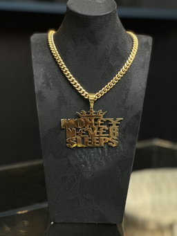 Men’s money never sleeps pendant 