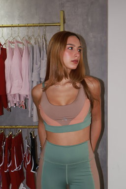 Set verde aqua y naranja
