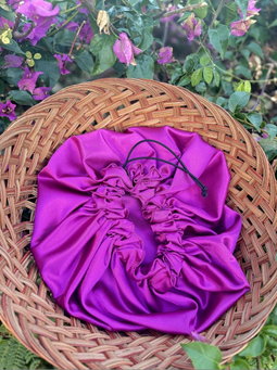 Satin Scoop