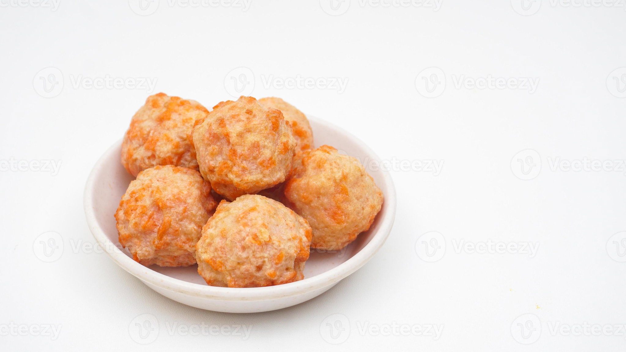 10pots- Salmon Ball (500gm / pkt)_0