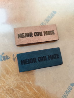 Etiquetas Piel sintética 