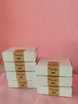 Pegatinas para cerrar cajas