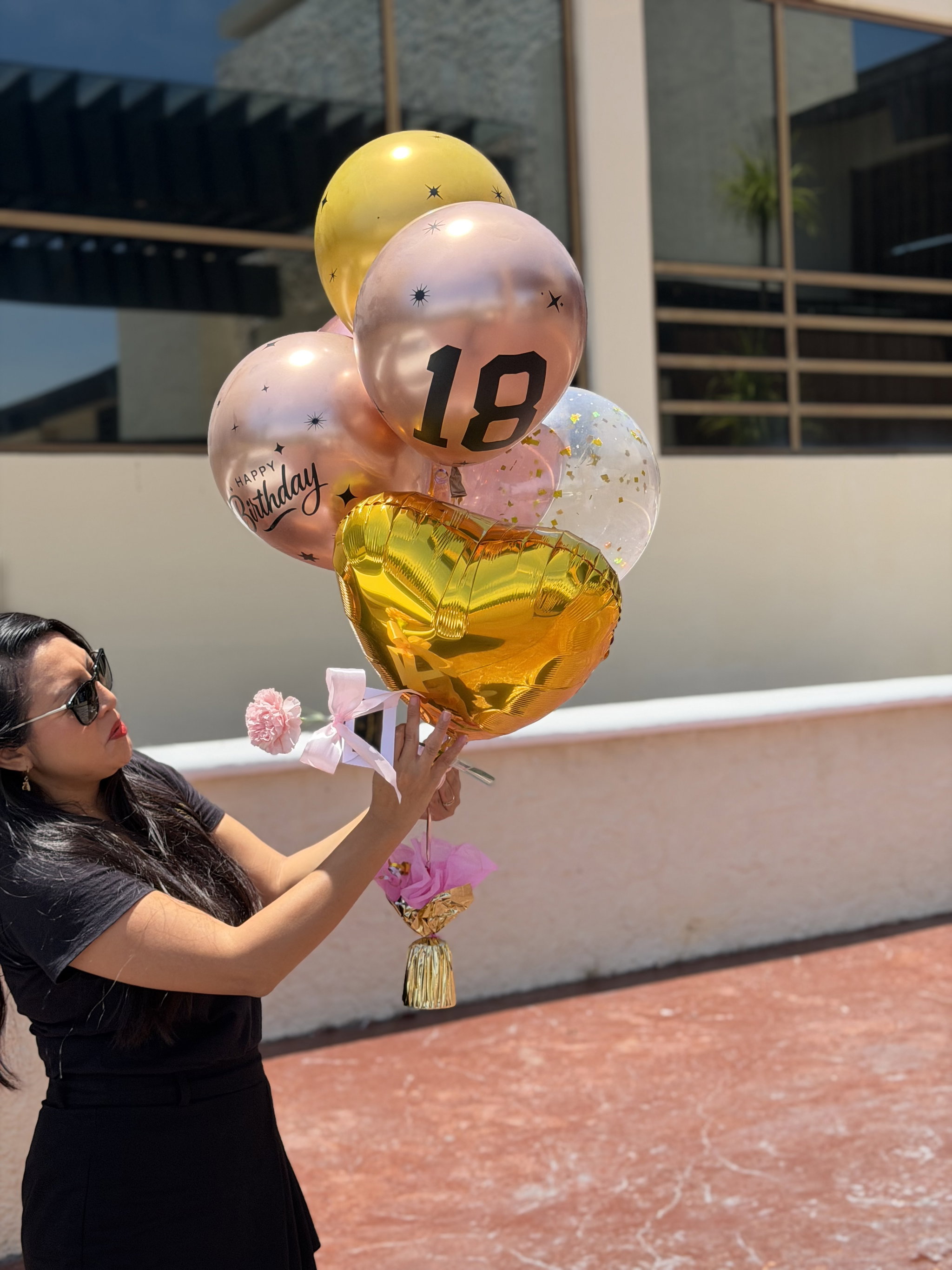 Happy Birthday balloon bouquet_0