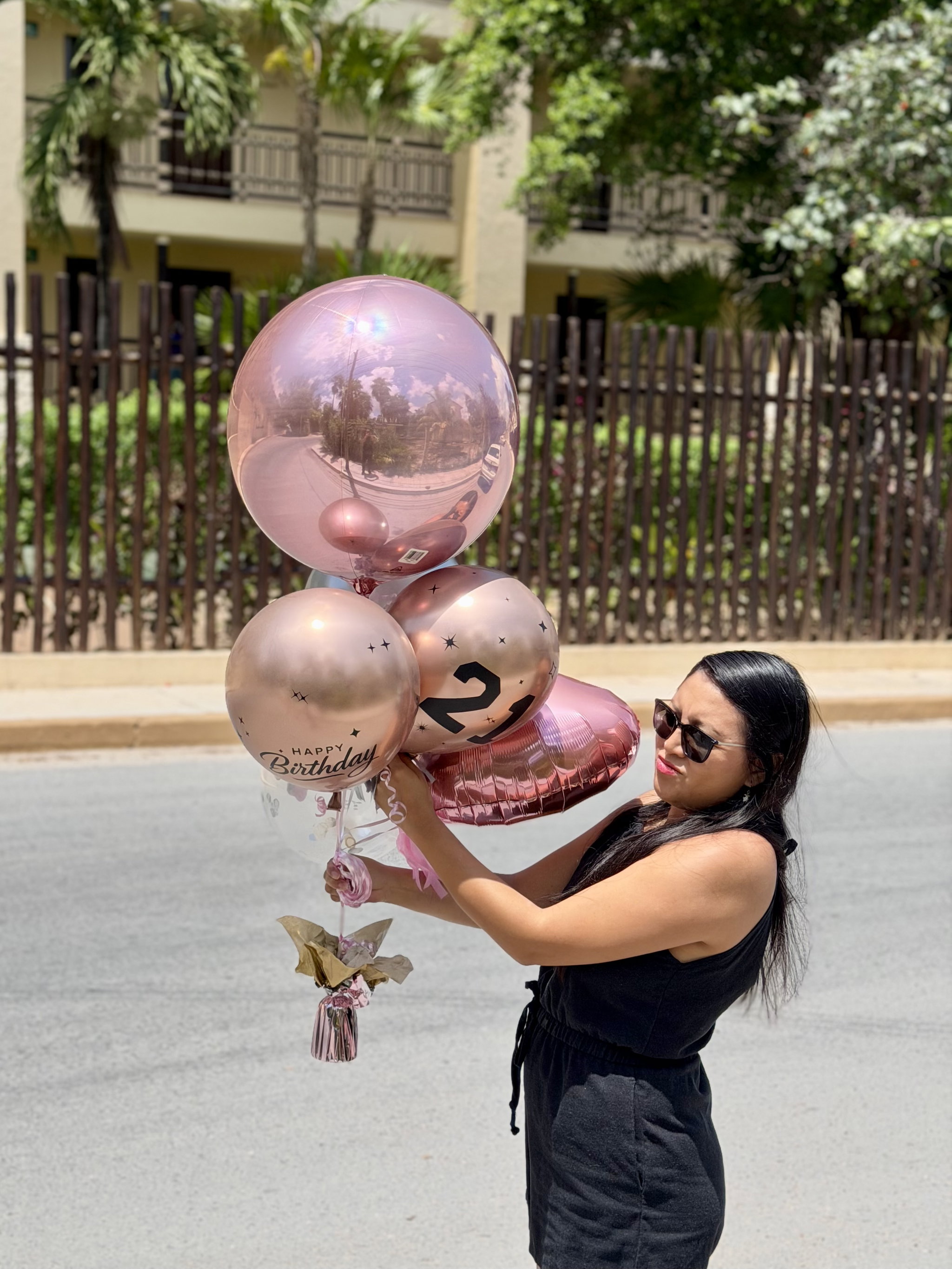 Happy Birthday balloon bouquet_1