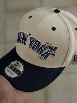 9FIFTY - NY Yankees Team Art