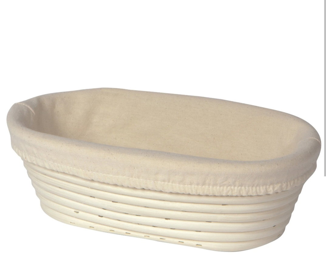 Oval Banneton 28x15x8cm with Cotton Liner