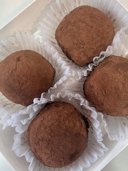 Big Mochi Chocolate