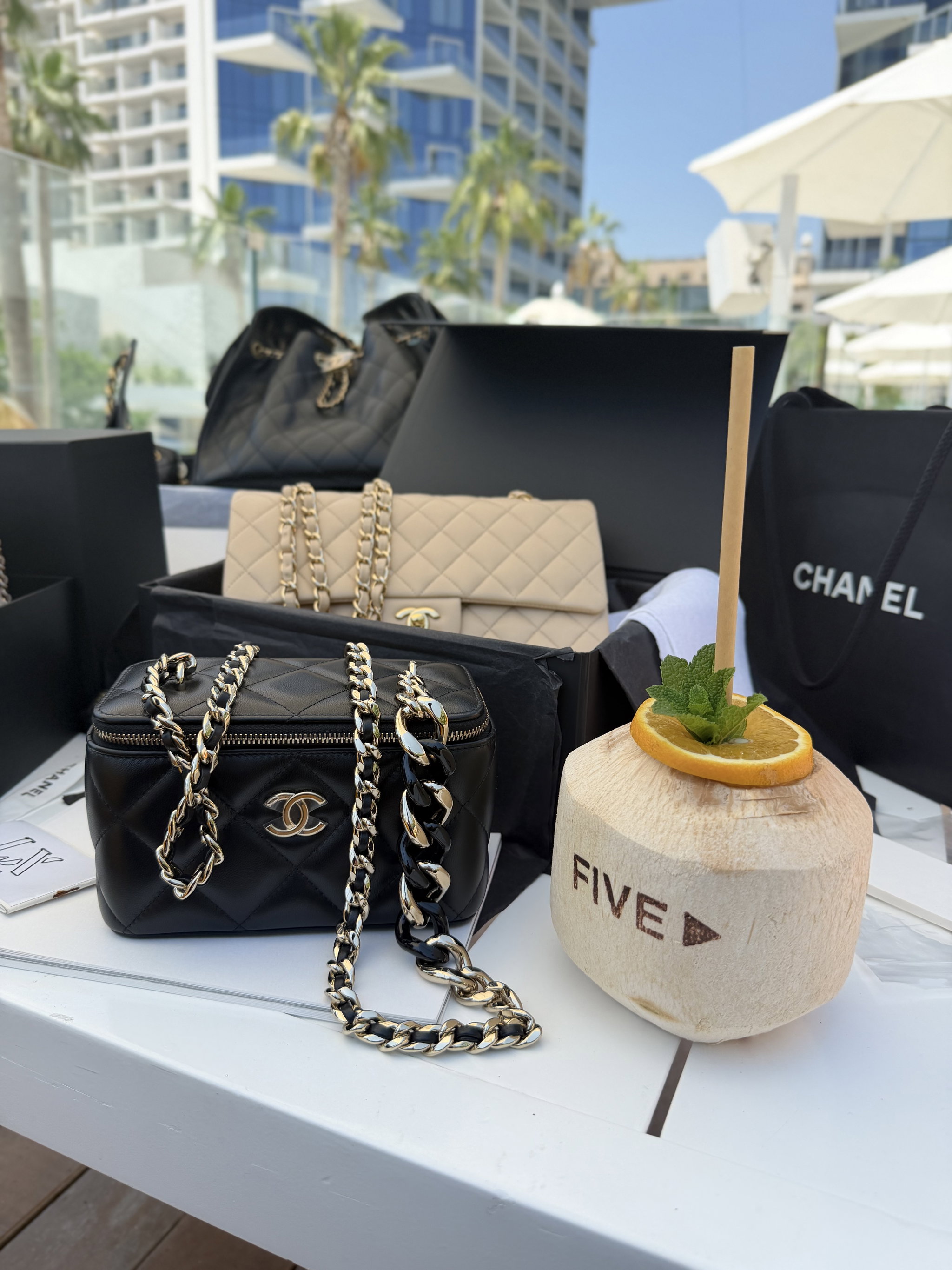 Bolsa Chanel vanity _3
