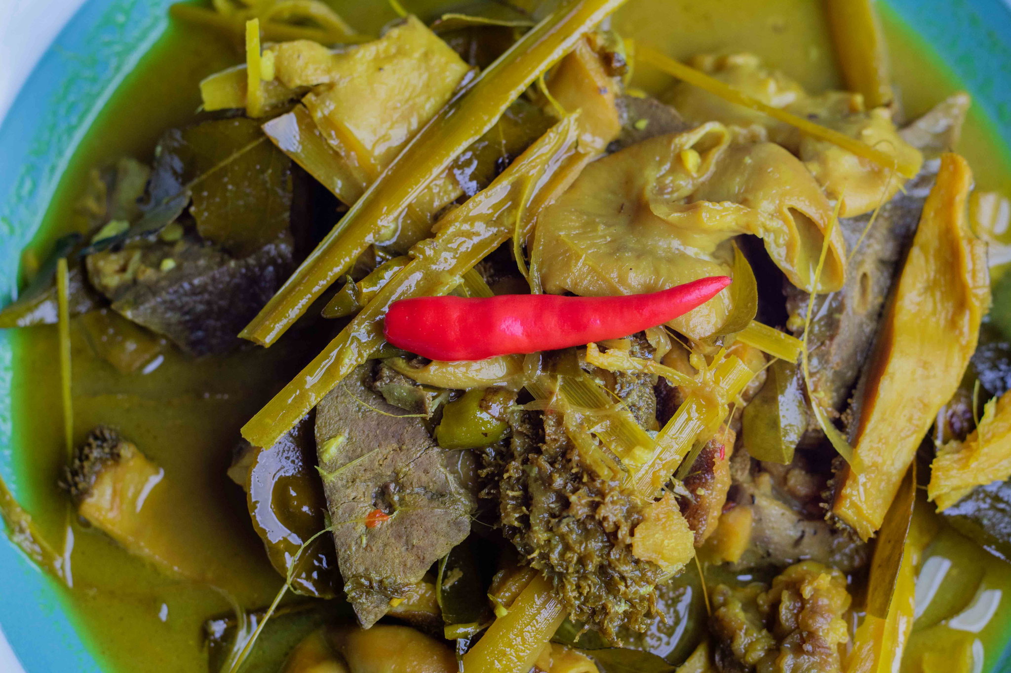 សម្ល​ម្ជូរ​គ្រាក់​ពោះ​គោ​ខ្មែរ_3