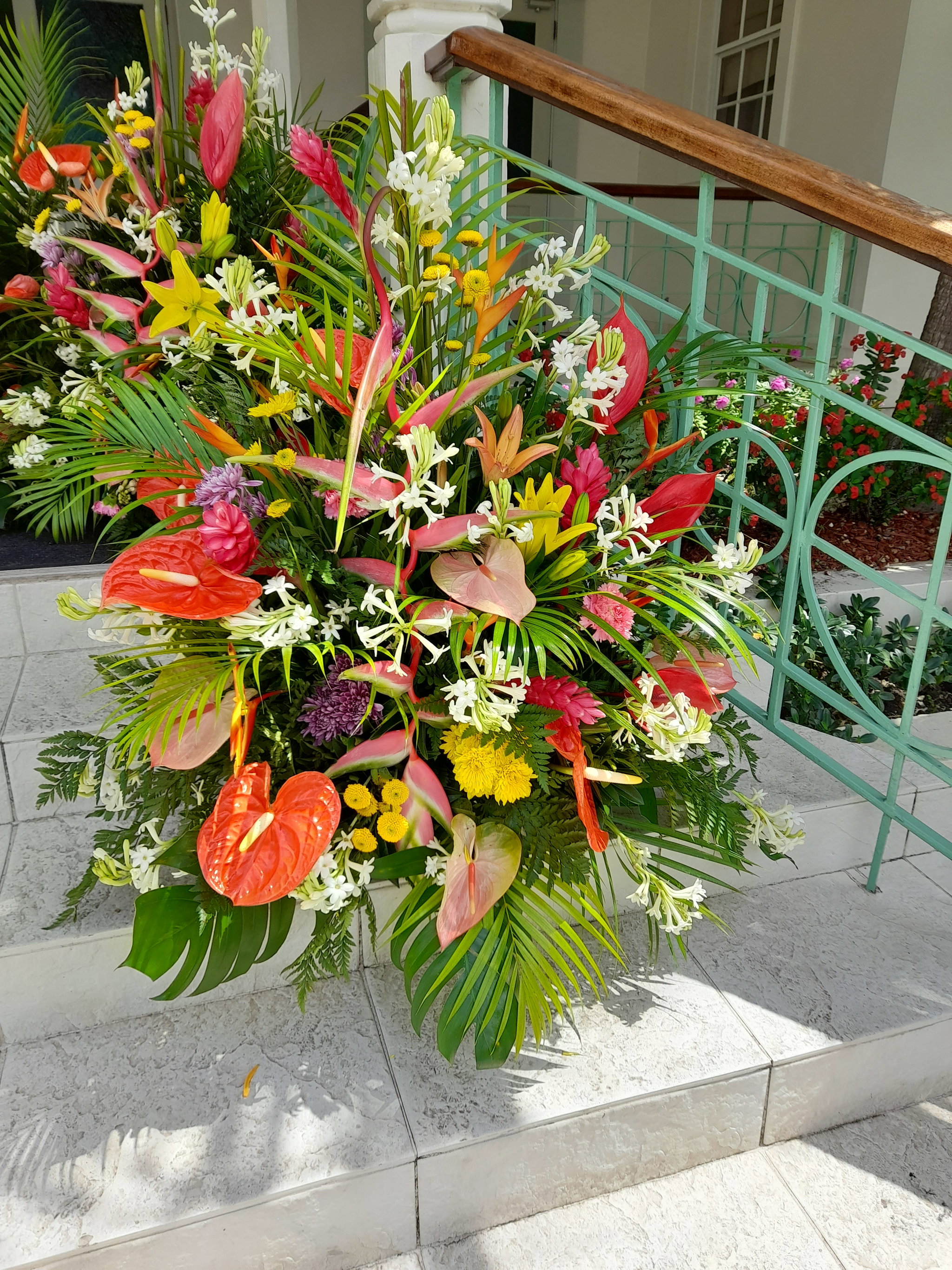Pedestal Arrangement _2