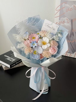 Soft Breeze Soft Flower Bouquet