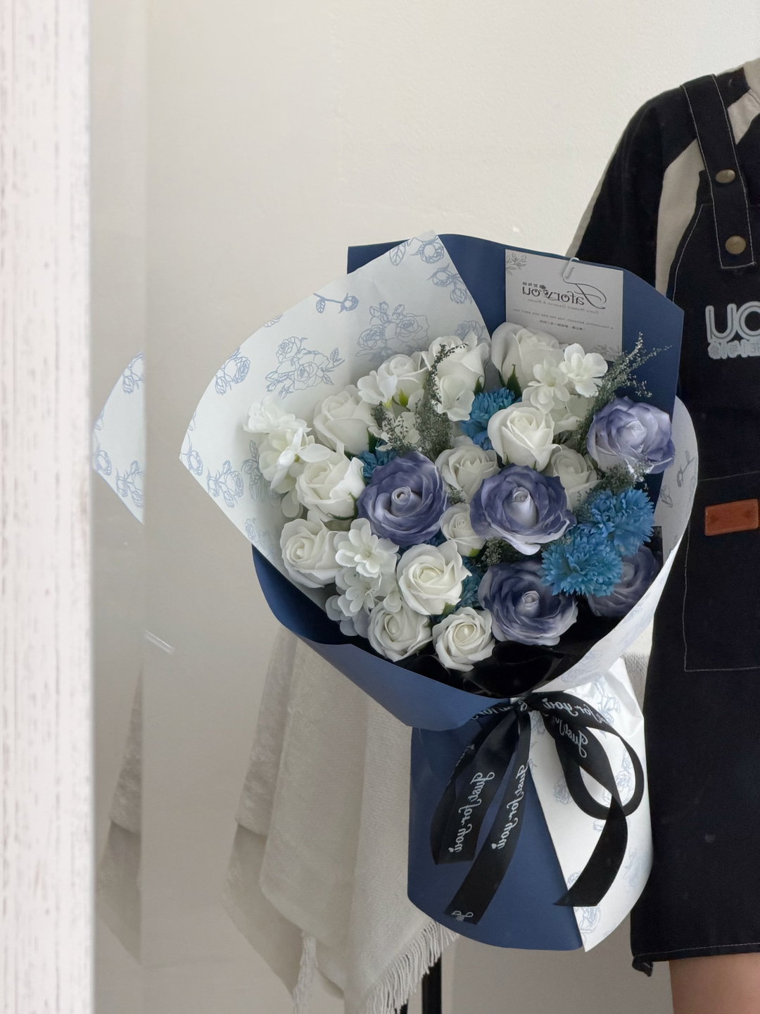 Malta Blue White Soap Flower Bouquet