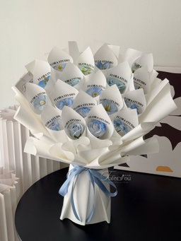 Classic One Year One Bloom Soap Flower Bouquet  