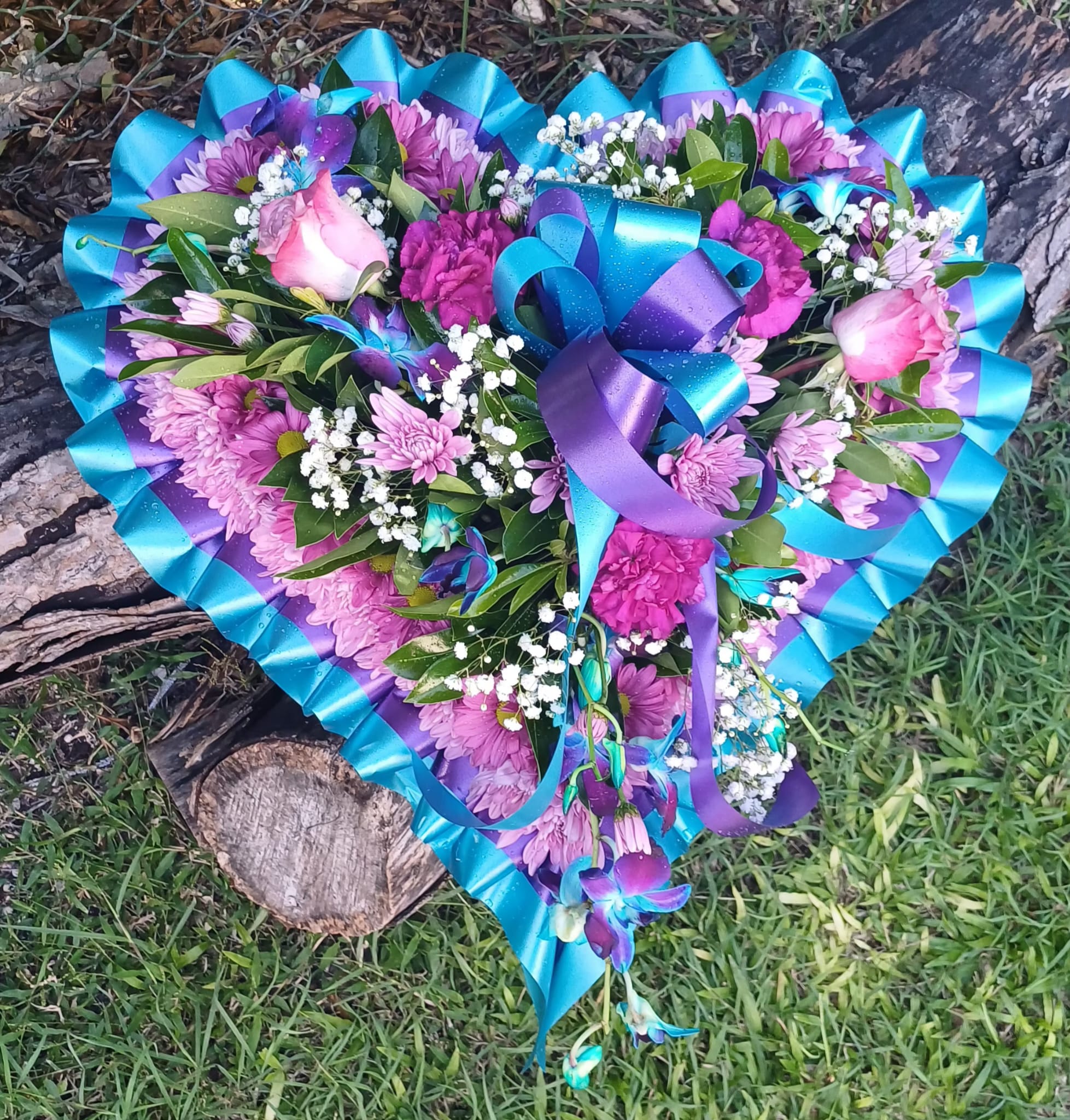 Heart Wreath with spray _2