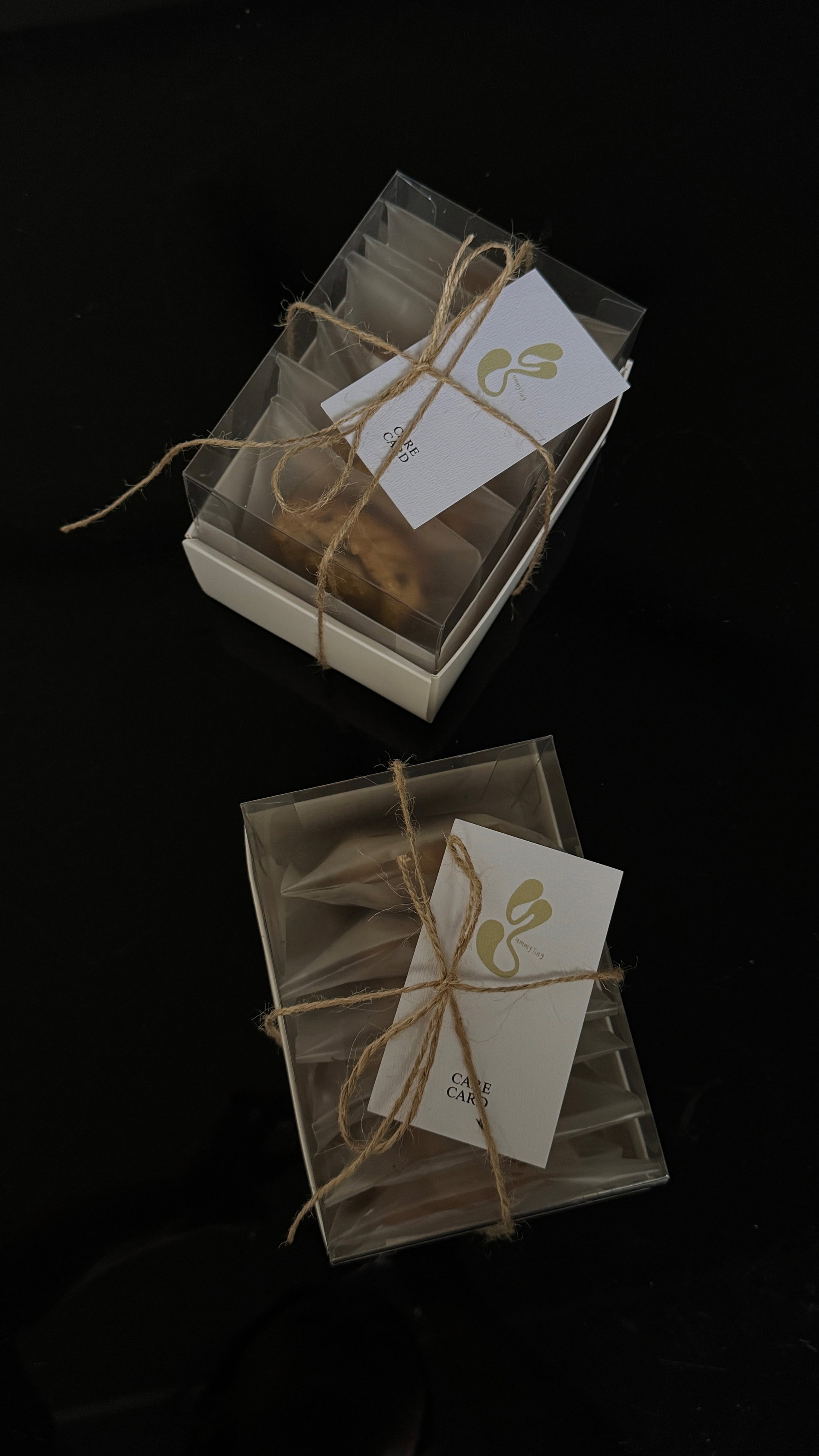 Dark Chocolate Chunk Cookies (a box of 5)_3