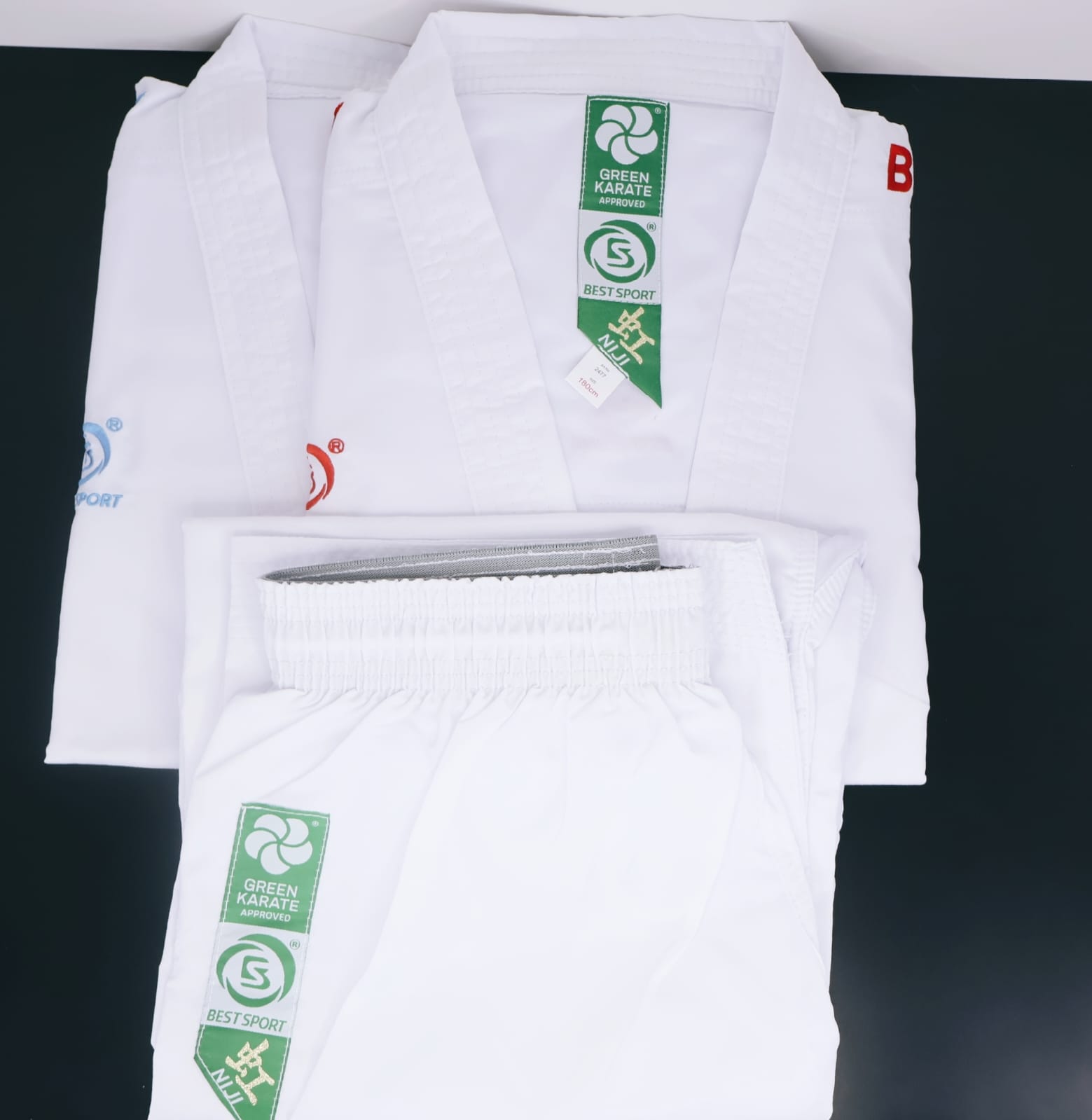 Kimono GI NIJI ECO GREEN (BEST SPORT WKF)_0