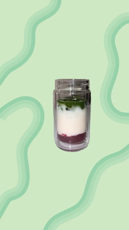 iced strawberry matcha latte