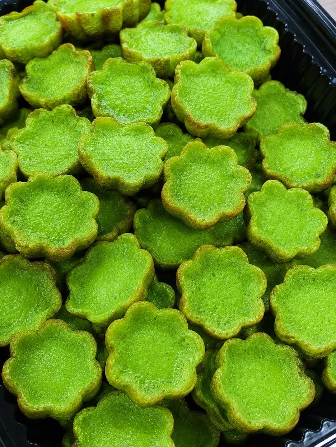 Kuih bakar pandan