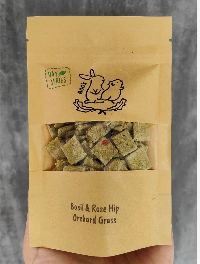Boo's Apple & Peaflower Orchard Grass