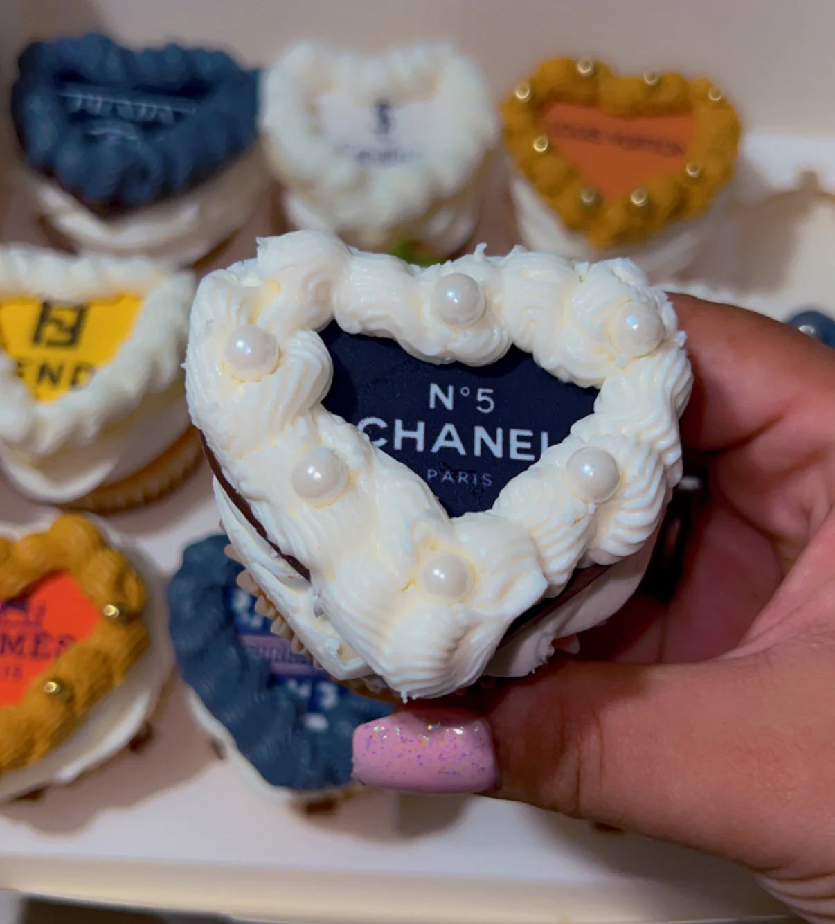 Cupcakes - Luxury Designer_2