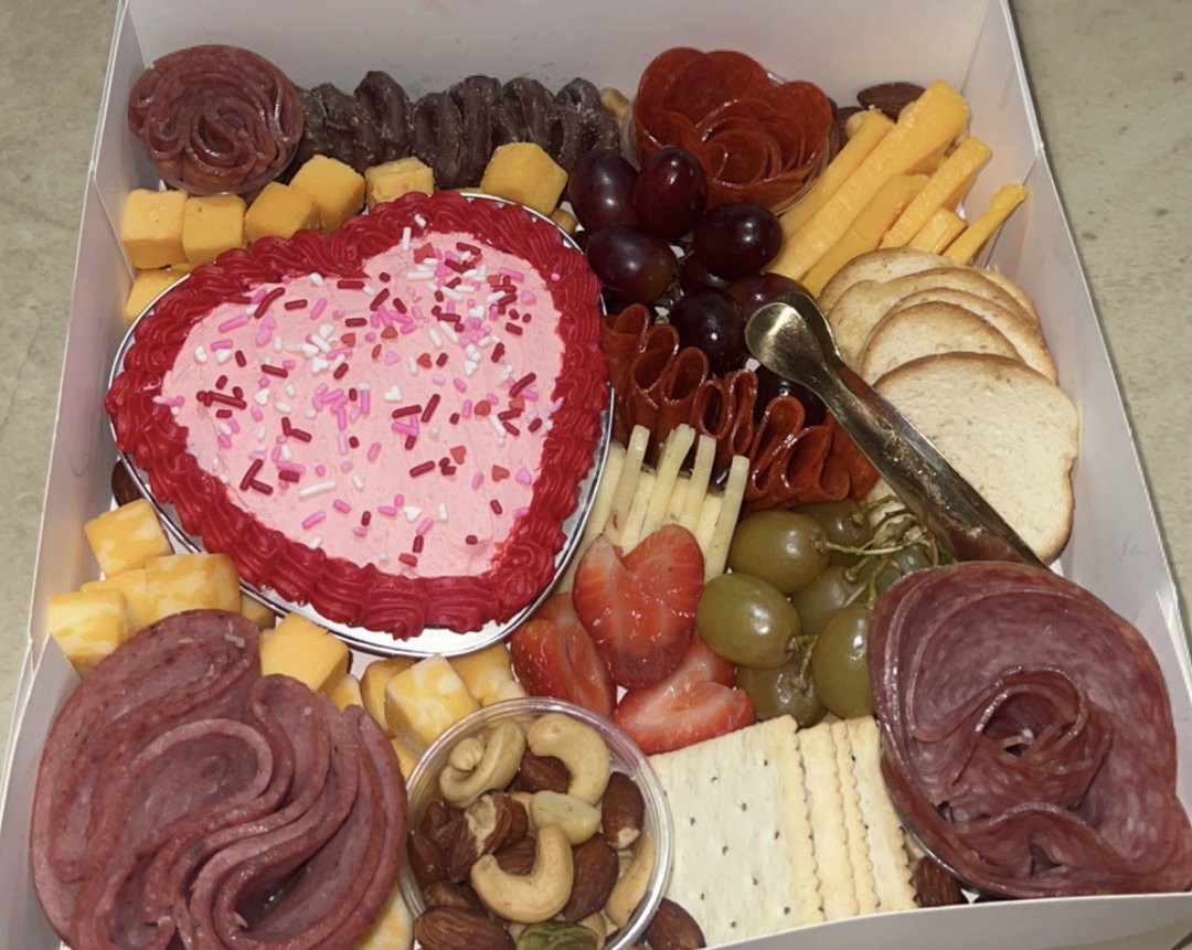 Charcuterie Gift Bites Box with Cake - #1