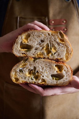 Jalapeño Cheddar Sourdough 