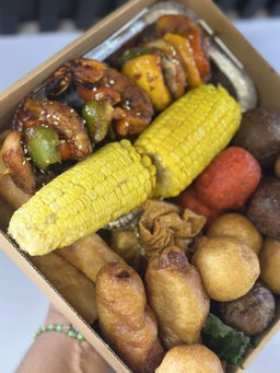Bodija Nibbles - A bit of everything 1